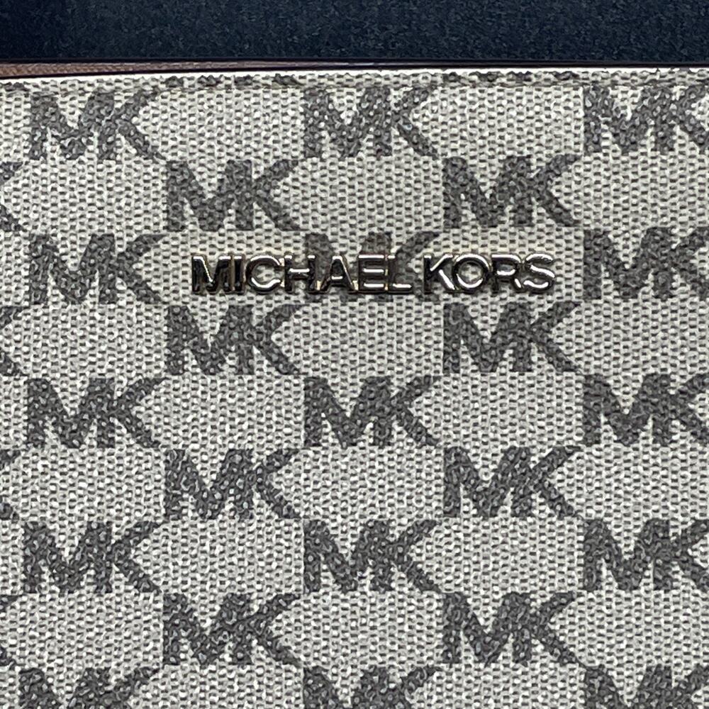 Michael Kors Selma Med Leather Logo Messenger Crossbody Bag Browns Strap DAMAGED - Picture 12 of 16